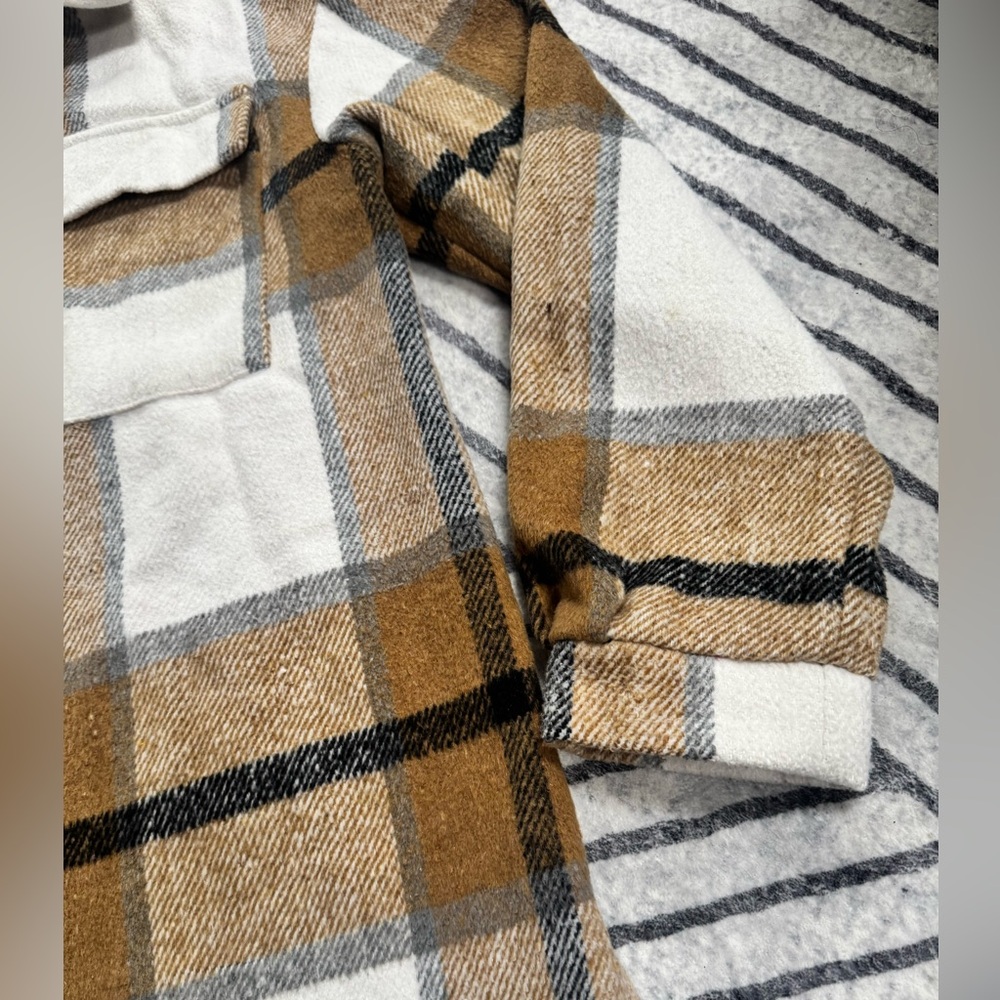 SHEIN Flannel Shacket sz S - Picture 4 of 7